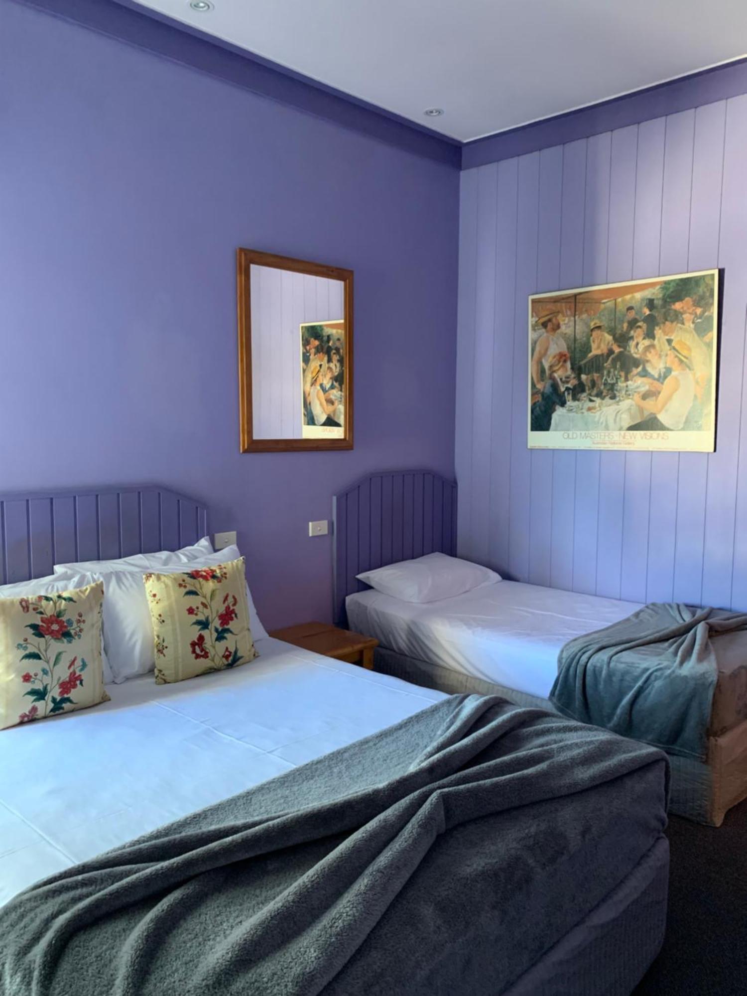 Moruya Monarch Hotel Екстер'єр фото